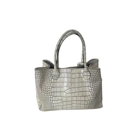 Claudia Firenze Italian Croc-Embossed Leather Tote — Quiet Luxury Classic Ivory - Picture 3 of 15